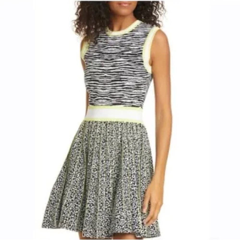 TED BAKER Lebiiley Animal Print Skater/Tennis dress. Size 2